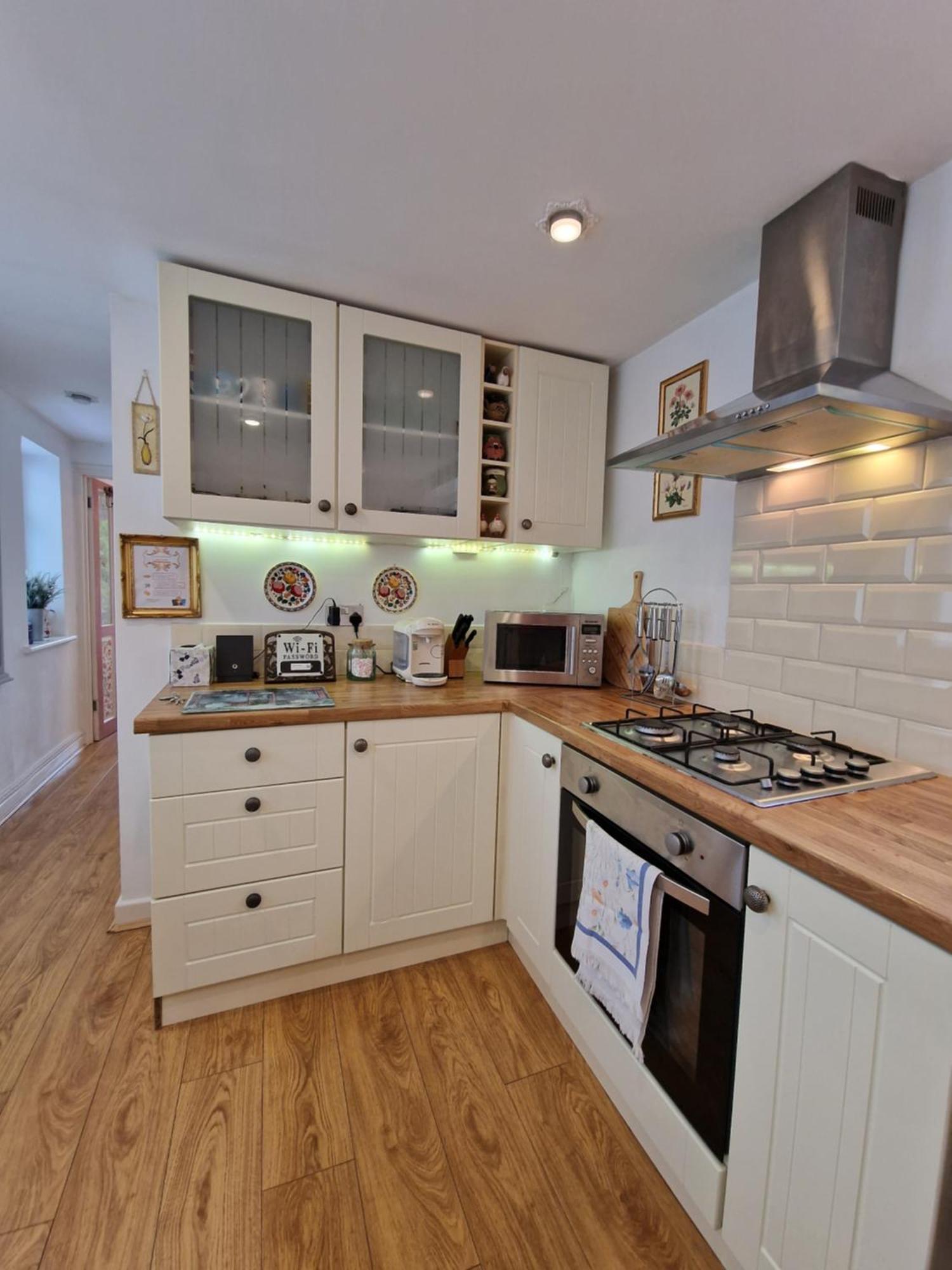 Town Cottage Ground Floor Appartment Bridgend  Exterior foto